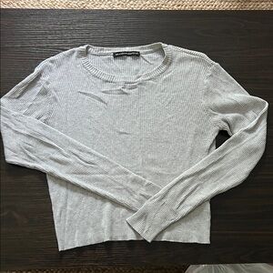 Brandy Melville Light Gray Ribbed Long Sleeve Top
